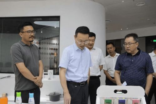 何友生調研企業創新工作 持續優化創新生態，以研發與技術咨詢引領高質量發展