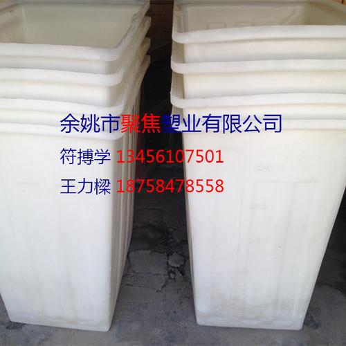滾塑方形桶 一站式定制方案，解鎖工業(yè)儲(chǔ)運(yùn)新維度